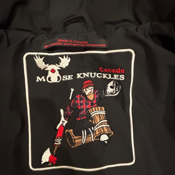 Moose Knuckle size medium coat - Picture 8 of 10